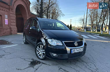 Минивэн Volkswagen Touran 2008 в Виннице
