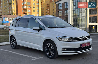 Микровэн Volkswagen Touran 2021 в Тернополе