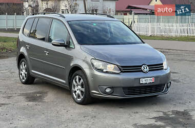 Мінівен Volkswagen Touran 2010 в Дубні