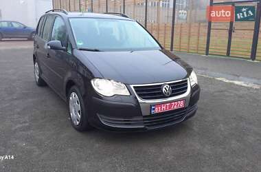 Минивэн Volkswagen Touran 2007 в Луцке