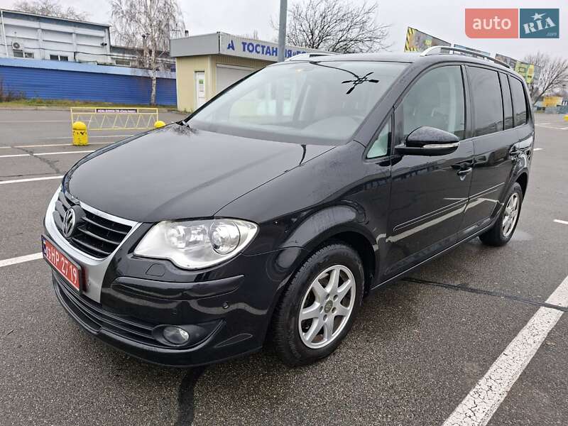 Volkswagen Touran 2010