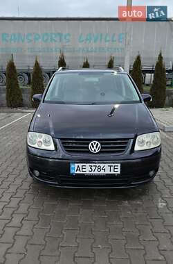 Минивэн Volkswagen Touran 2004 в Львове