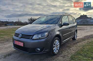 Мінівен Volkswagen Touran 2011 в Харкові