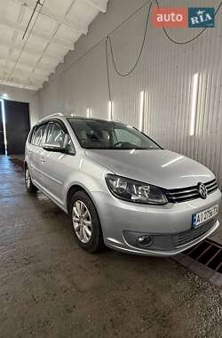 Минивэн Volkswagen Touran 2011 в Киеве