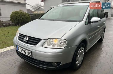 Минивэн Volkswagen Touran 2006 в Ивано-Франковске