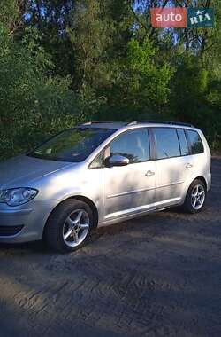 Мінівен Volkswagen Touran 2010 в Вінниці