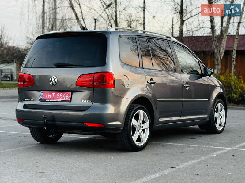 Мінівен Volkswagen Touran 2012 в Здолбуніві