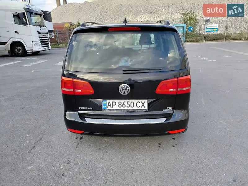 Volkswagen Touran