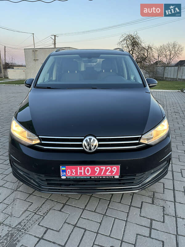 Микровэн Volkswagen Touran 2018 в Дунаевцах