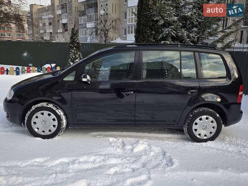 Минивэн Volkswagen Touran 2005 в Тернополе фото 5 Минивэн Volkswagen Touran 2005 в Тернополе
