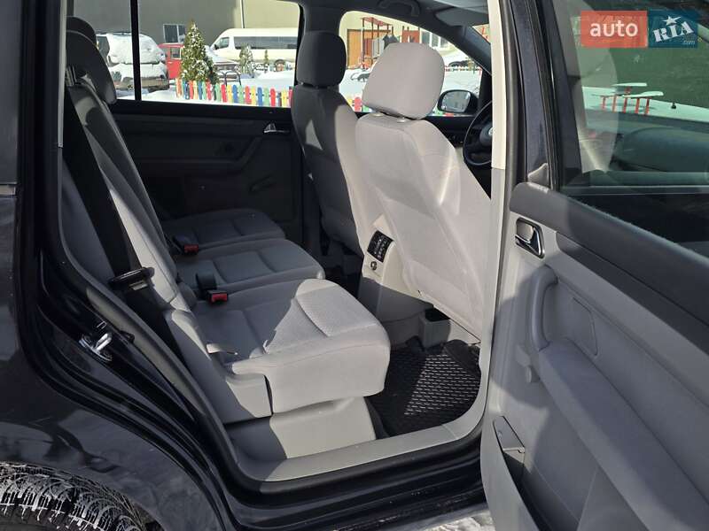 Минивэн Volkswagen Touran 2005 в Тернополе фото 33 Минивэн Volkswagen Touran 2005 в Тернополе