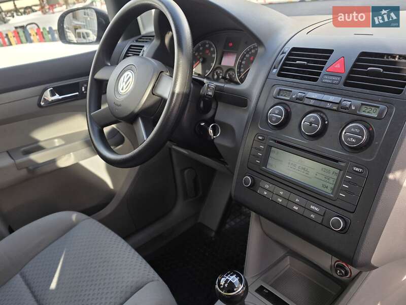 Минивэн Volkswagen Touran 2005 в Тернополе фото 37 Минивэн Volkswagen Touran 2005 в Тернополе