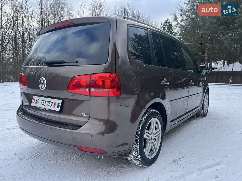 Минивэн Volkswagen Touran 2013 в Луцке фото 44 Минивэн Volkswagen Touran 2013 в Луцке
