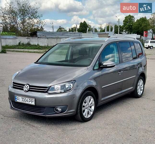 Volkswagen Touran 2011
