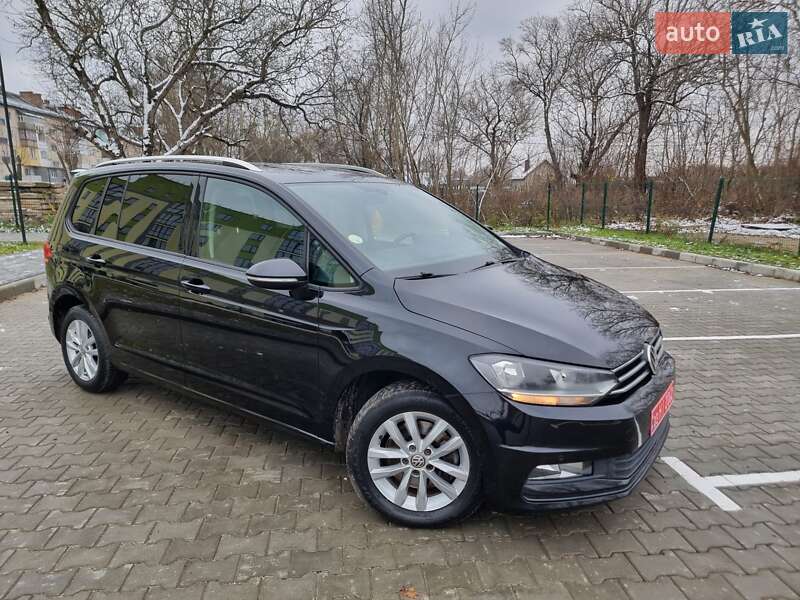 Мікровен Volkswagen Touran 2017 в Ковелі
