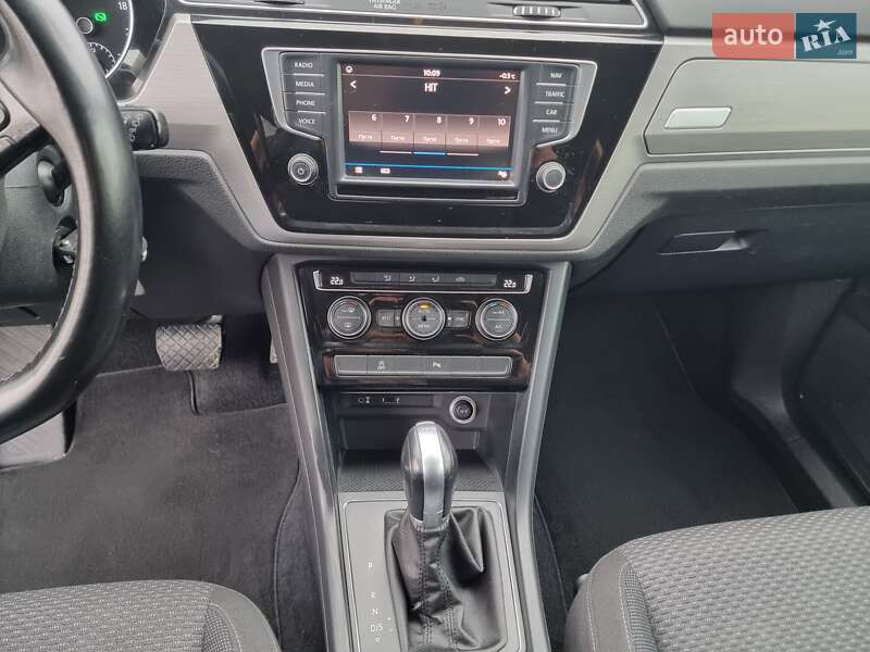 Мікровен Volkswagen Touran 2017 в Ковелі