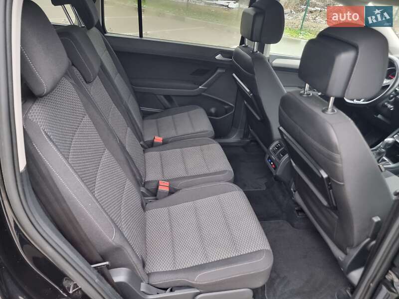 Мікровен Volkswagen Touran 2017 в Ковелі