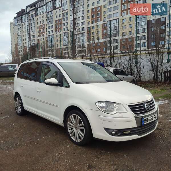 Volkswagen Touran 2009