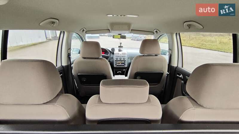 Минивэн Volkswagen Touran 2008 в Бердичеве