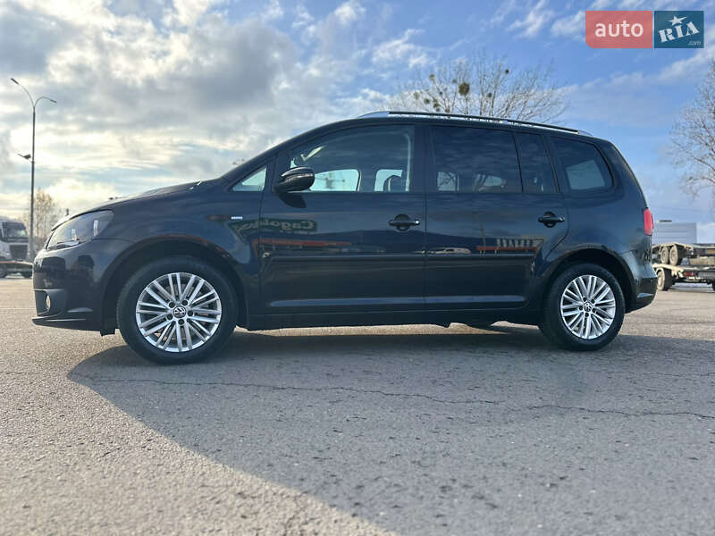 Минивэн Volkswagen Touran 2015 в Луцке