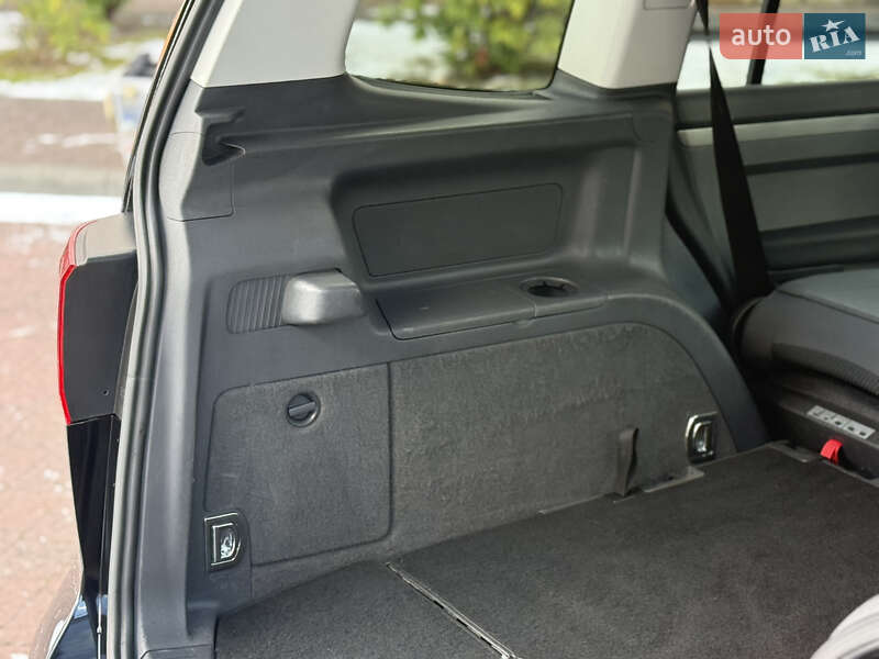 Минивэн Volkswagen Touran 2011 в Стрые фото 57 Минивэн Volkswagen Touran 2011 в Стрые