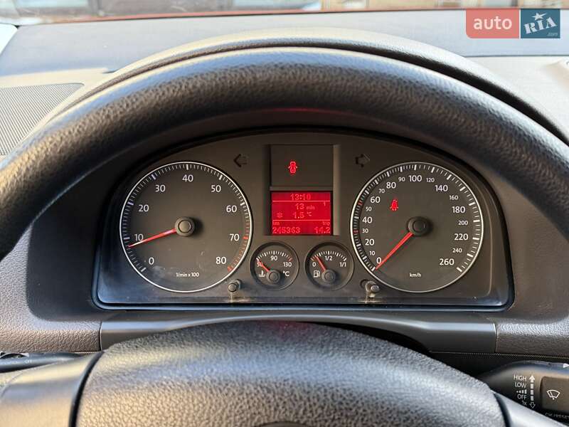 Минивэн Volkswagen Touran 2009 в Ровно