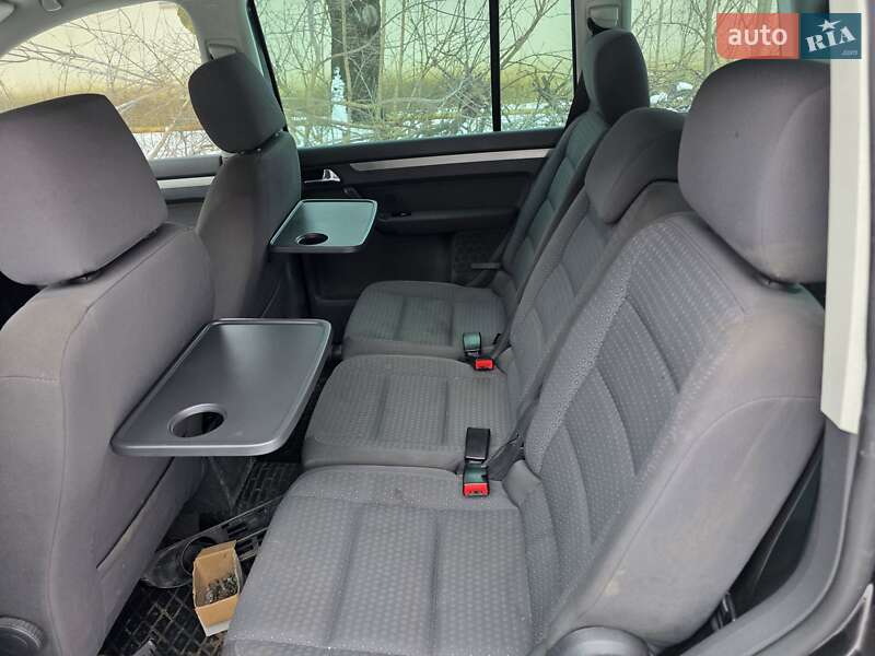 Минивэн Volkswagen Touran 2005 в Бучаче фото 11 Минивэн Volkswagen Touran 2005 в Бучаче