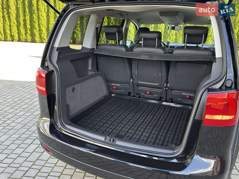 Минивэн Volkswagen Touran 2011 в Самборе фото 45 Минивэн Volkswagen Touran 2011 в Самборе