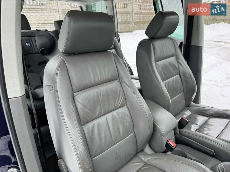 Мінівен Volkswagen Touran 2004 в Костопілі фото 30 Мінівен Volkswagen Touran 2004 в Костопілі