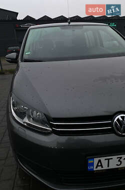 Микровэн Volkswagen Touran 2015 в Ивано-Франковске