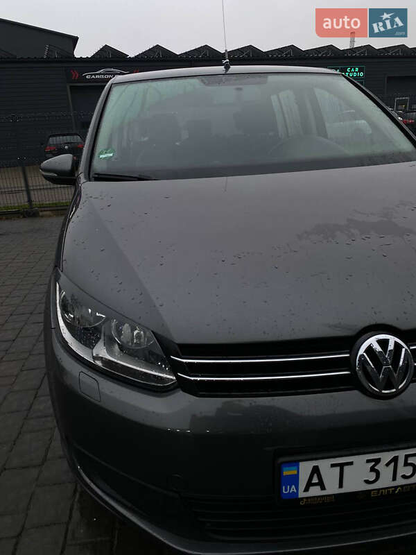 Volkswagen Touran 2015