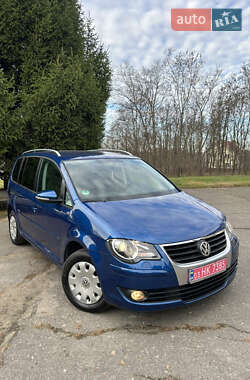 Мінівен Volkswagen Touran 2010 в Золотоноші