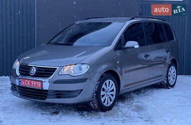Мінівен Volkswagen Touran 2006 в Калуші