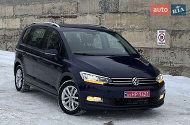 Мікровен Volkswagen Touran 2016 в Тернополі