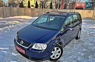 Минивэн Volkswagen Touran 2005 в Харькове
