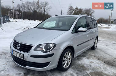 Минивэн Volkswagen Touran 2009 в Львове