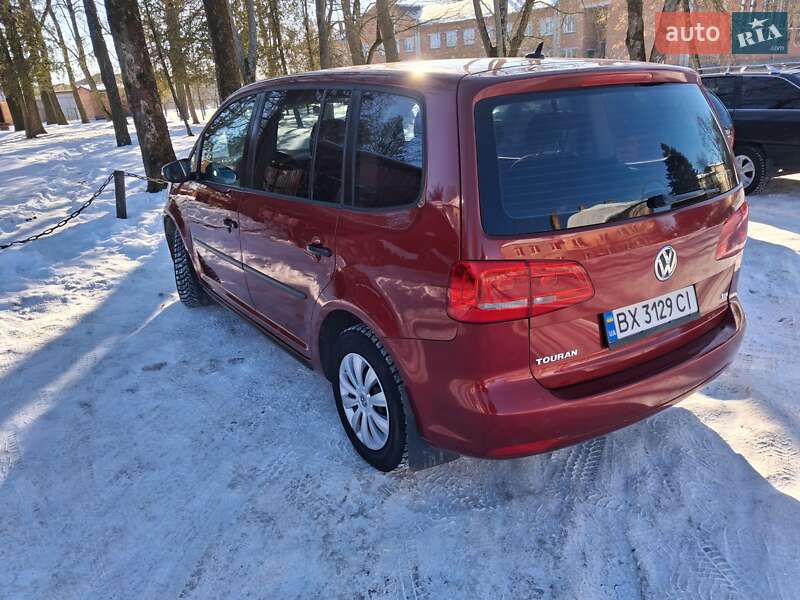 Volkswagen Touran 2013