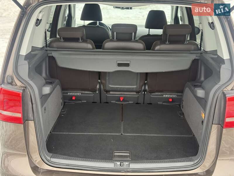Минивэн Volkswagen Touran 2012 в Сарнах фото 39 Минивэн Volkswagen Touran 2012 в Сарнах