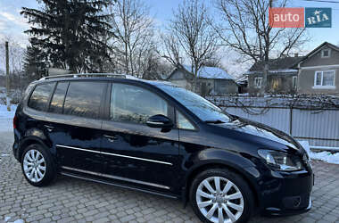 Минивэн Volkswagen Touran 2011 в Черновцах