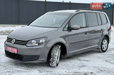 Мінівен Volkswagen Touran 2011 в Луцьку