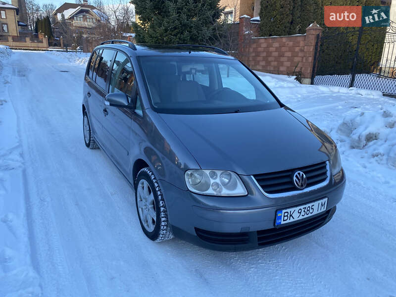 Volkswagen Touran
