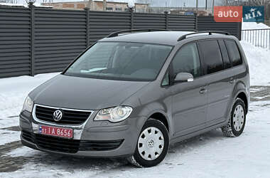 Мінівен Volkswagen Touran 2009 в Красилові