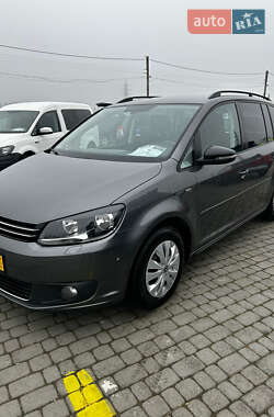 Минивэн Volkswagen Touran 2013 в Черновцах