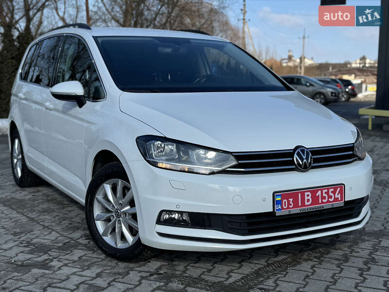 Volkswagen Touran 2021