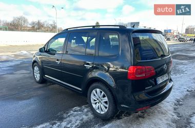 Мінівен Volkswagen Touran 2010 в Полтаві