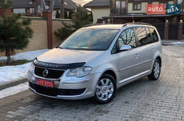 Минивэн Volkswagen Touran 2008 в Белой Церкви