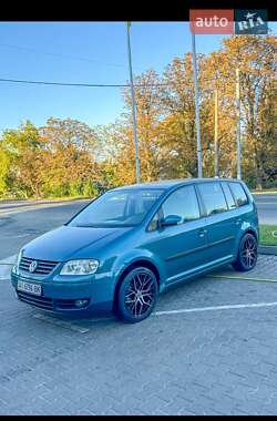 Мінівен Volkswagen Touran 2003 в Василькові