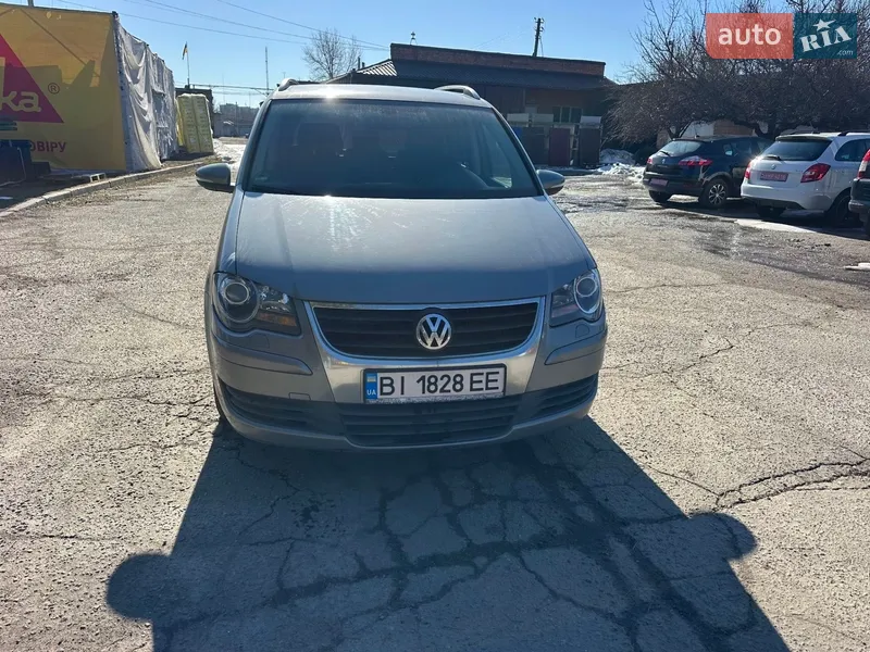 Volkswagen Touran 2009 VIN WVGZZZ1TZAW002832 фото оголошення 8 з 60
