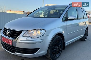 Мінівен Volkswagen Touran 2008 в Вінниці