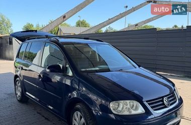 Минивэн Volkswagen Touran 2004 в Сумах